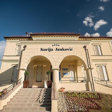 Hotel Kurija Jankovic Lukac Buitenkant foto