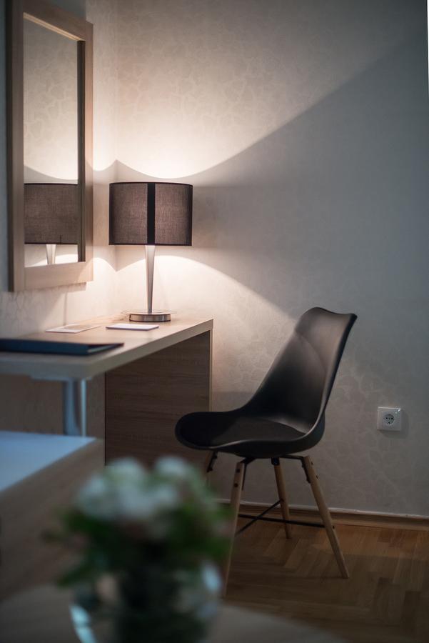 Hotel Kurija Jankovic Lukac Buitenkant foto